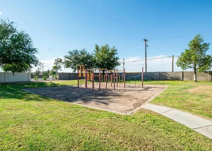 1a- Az 1bd Fully Furnished W Amenities 1a